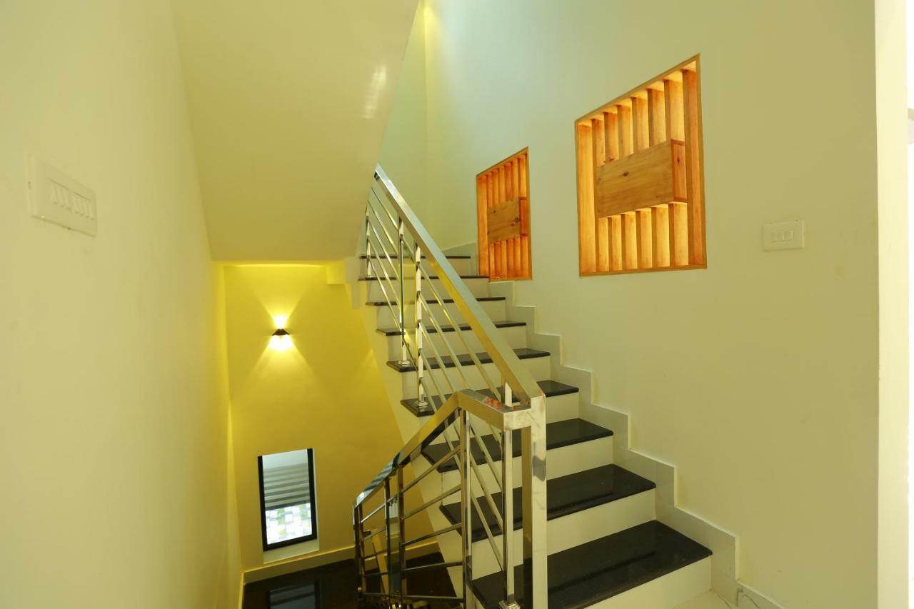 Dayout Regency Alappuzha Екстер'єр фото