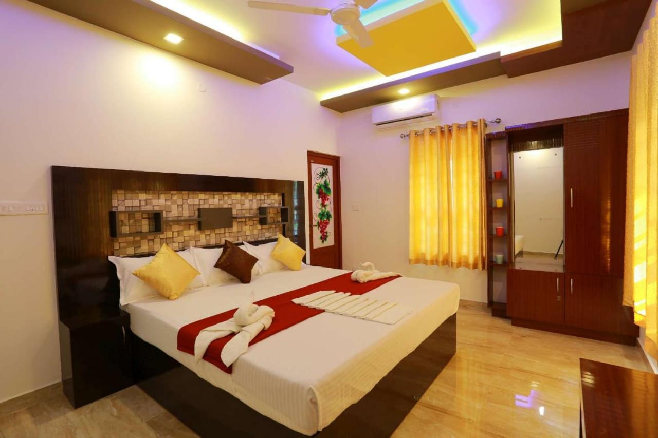 Dayout Regency Alappuzha Екстер'єр фото