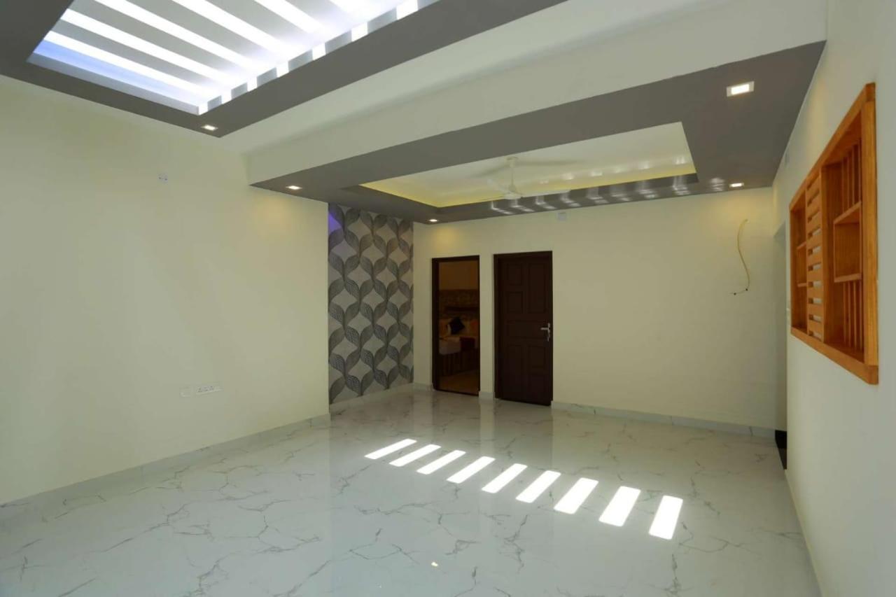 Dayout Regency Alappuzha Екстер'єр фото